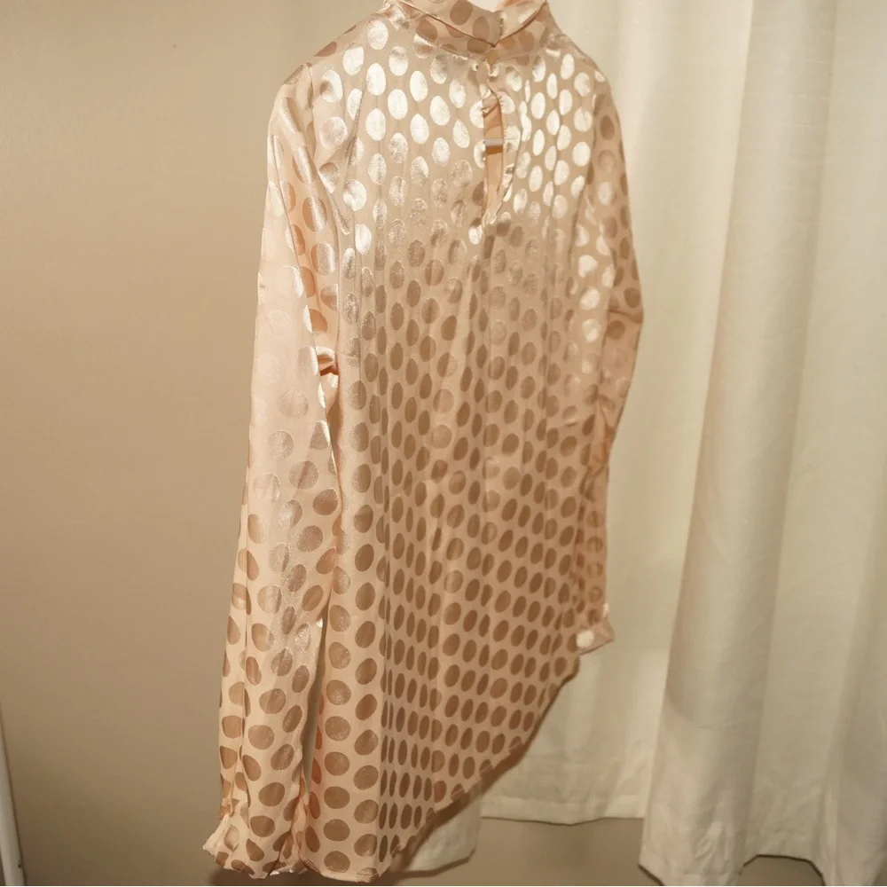 Ann Taylor Champagne Satin Polka Dot Blouse XXS